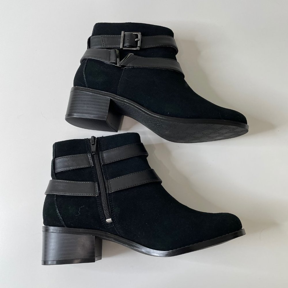 Vionic Mana Black Suede Buckle Ankle Bootie Support Orthotic - Picture 4 of 12